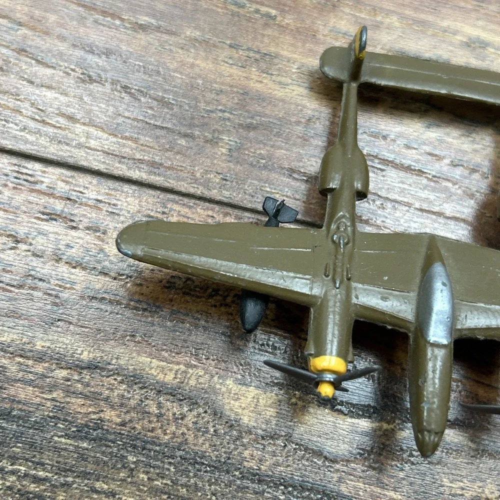 Dyna Flites American A109 P-38 Lightning 168‎ Die Cast Brown Plane